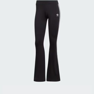 FLARED LEGGINGS
Women's Originals